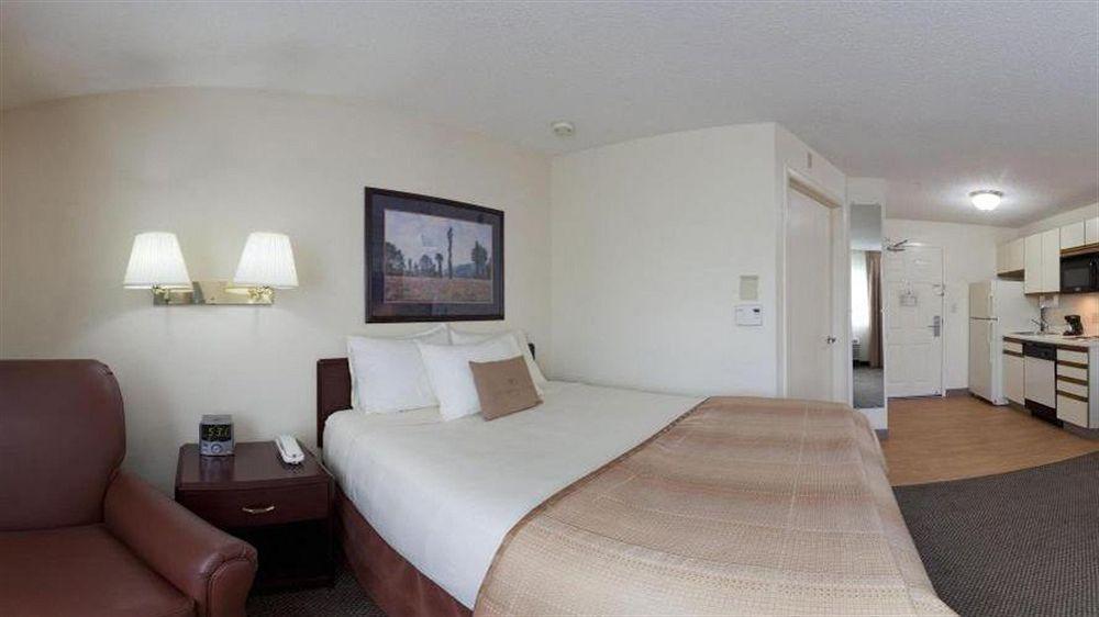 Executive Residency By Western Philadelphia-willow Grove 3*